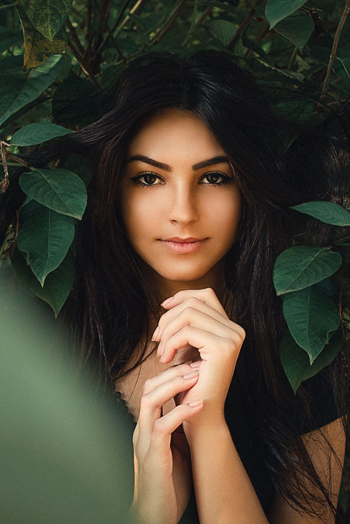 hair is the most important aspect of your looks that can hide your facial weakness